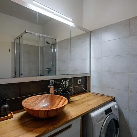 Apartment Adm Premium Center