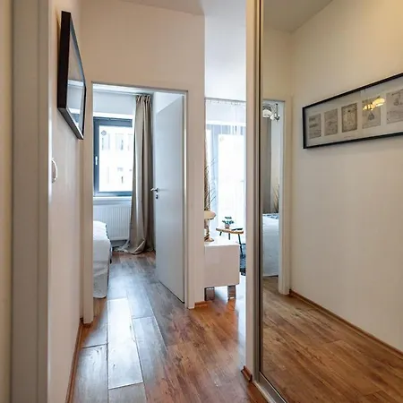 Adm Premium Center Appartement Bratislava